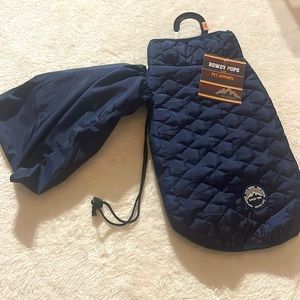 NWT Rowdy Pups Quilted Navy Outdoor Coat. Size XS
